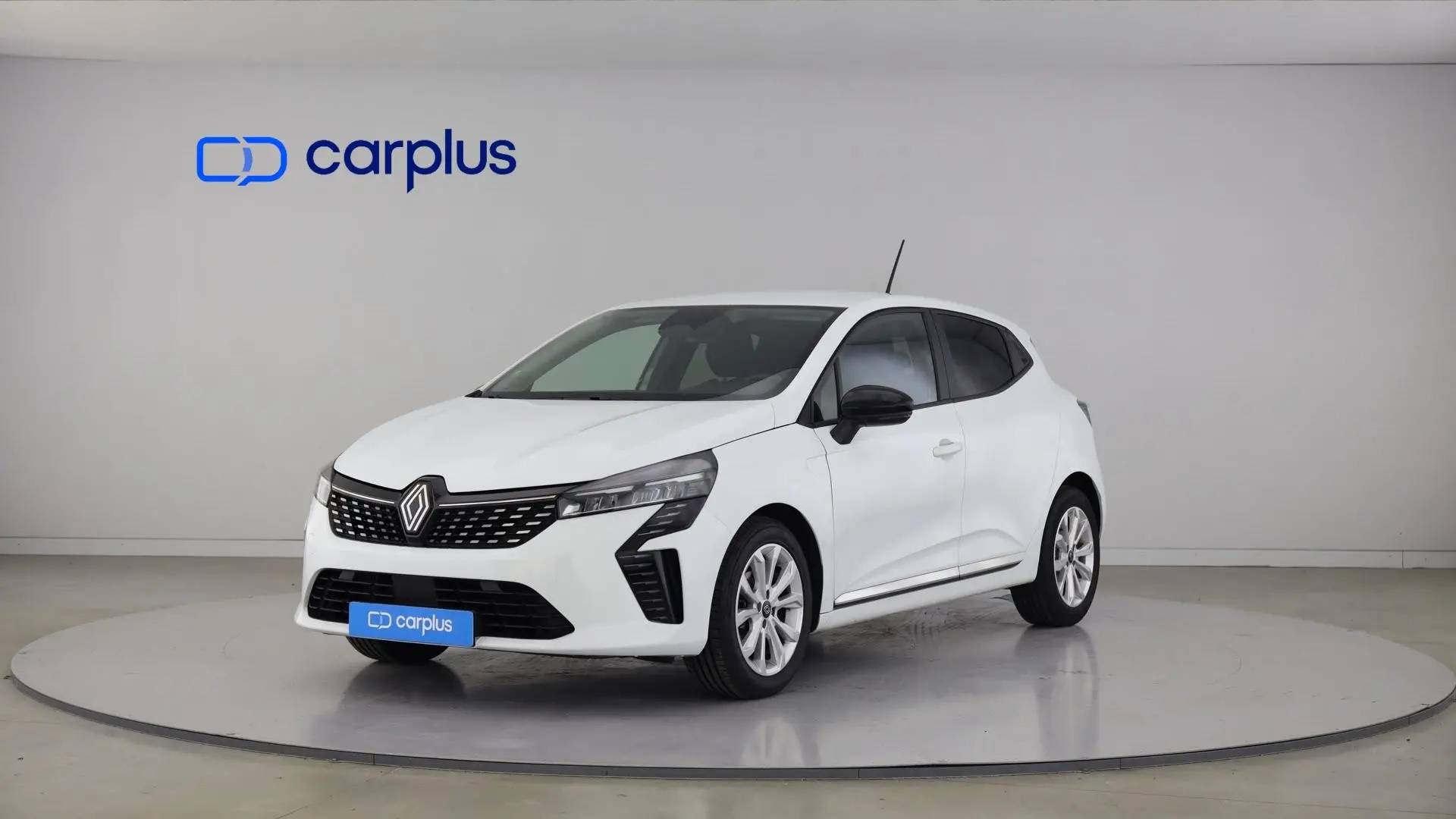 Renault Clio TCe 100 Bi-Fuel Evolution - Caetano